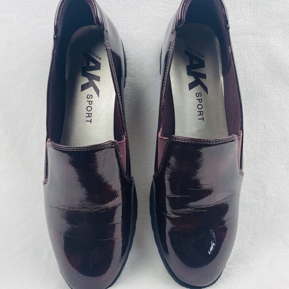 Anne Klein Sport Believer Faux Patent Leather Maroon Loafer Women Size 10M - Picture 2 of 8